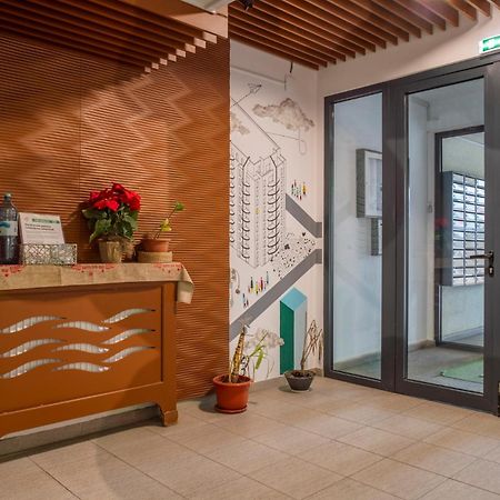 Gvitown Central Apartment Bucharest Exterior photo