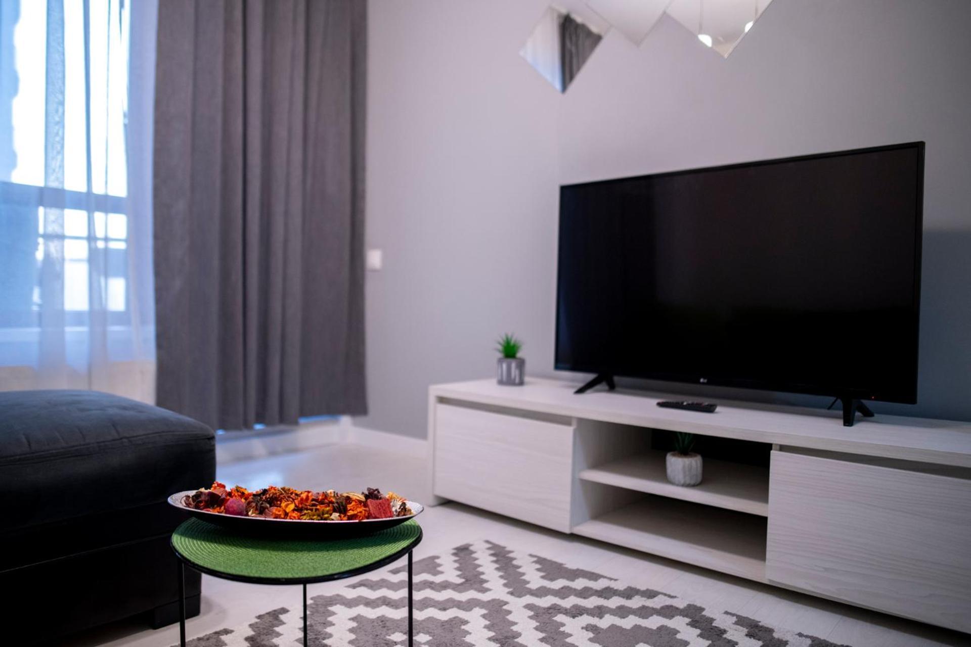 Gvitown Central Apartment Bucharest Exterior photo
